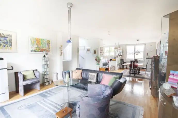 Immobilienbild vorher Immobilienbild vorher