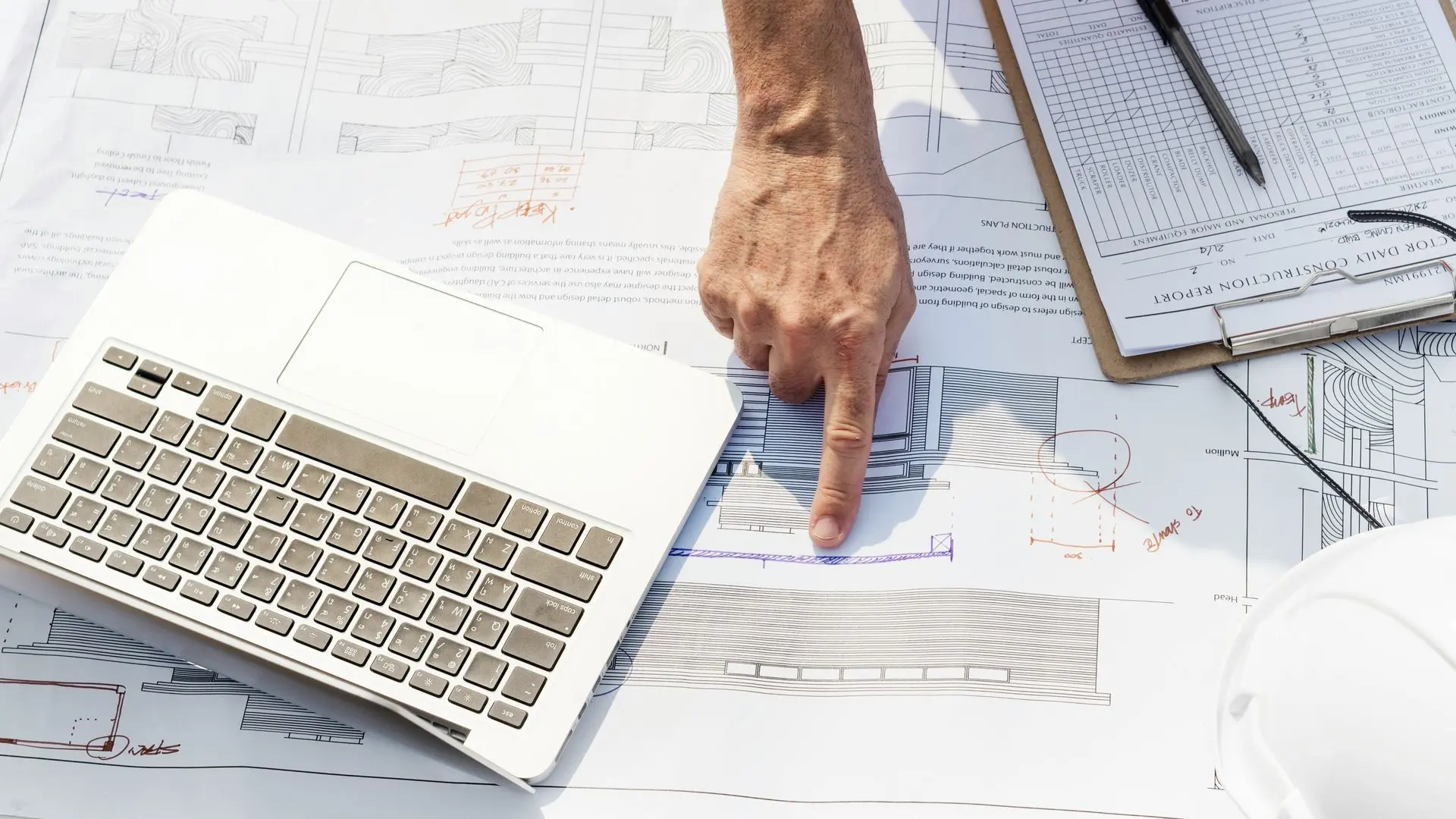Abschluss & After-Sales Bereitstellung aller Projektunterlagen und flexible Unterstützung bei Änderungen für Architekten.